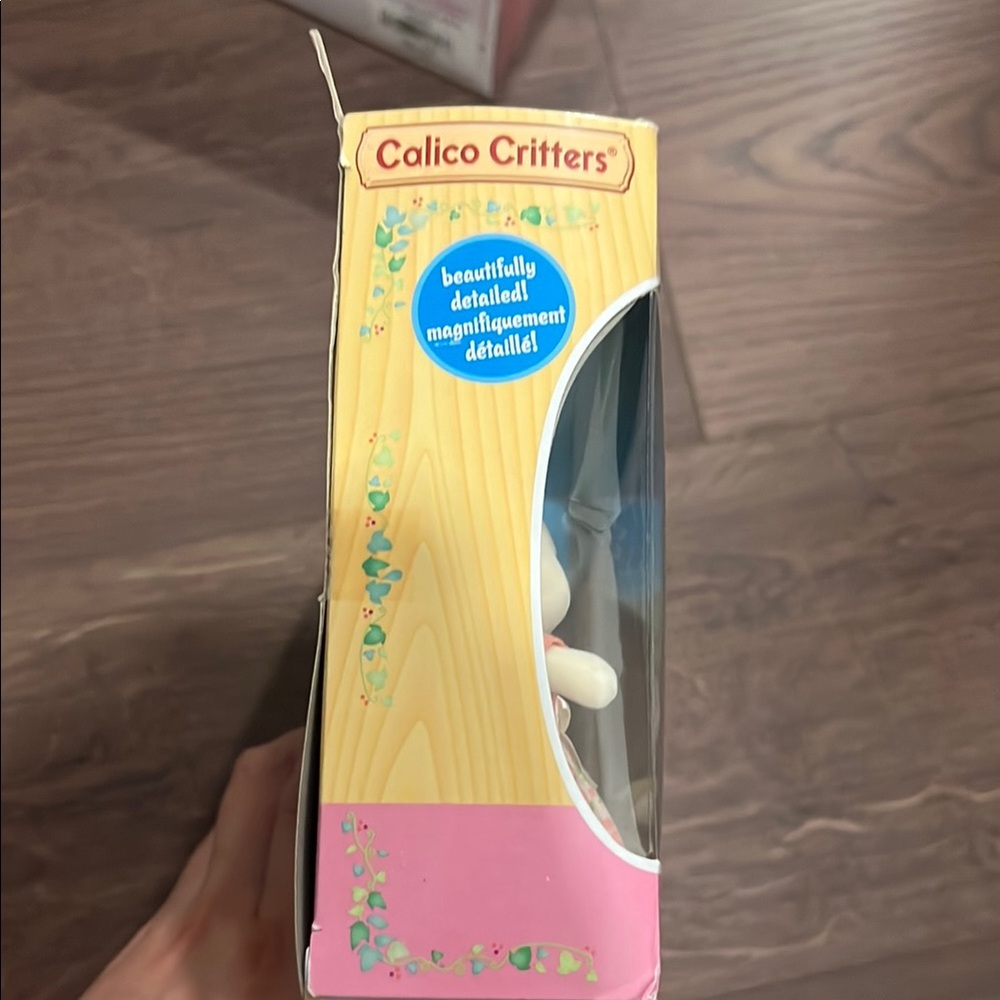 Calico Critters Chocolate Rabbit Family Toy Set - Picture 6 of 8